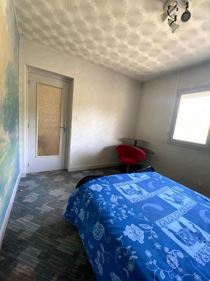 Maison Au Calme, 6 Voyageurs Riorges Bagian luar foto